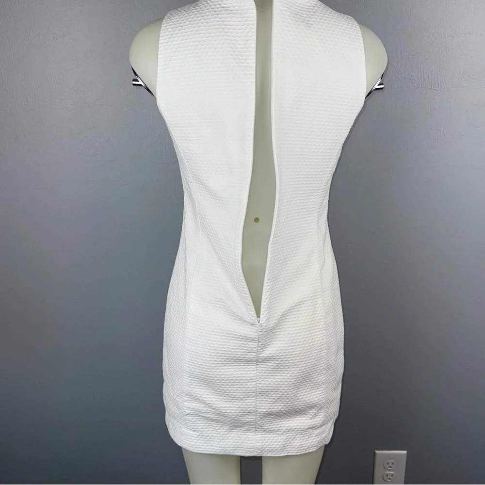 lilly pulitzer white dress with gold Shift Women's 0 Detailing Textured Jacquard gold-wedding-dresses